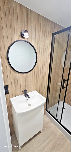 Tiny house / Container abitativo. 9x3 m. Container...