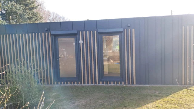 Tiny house / Container abitativo. 9x3 m. Container...